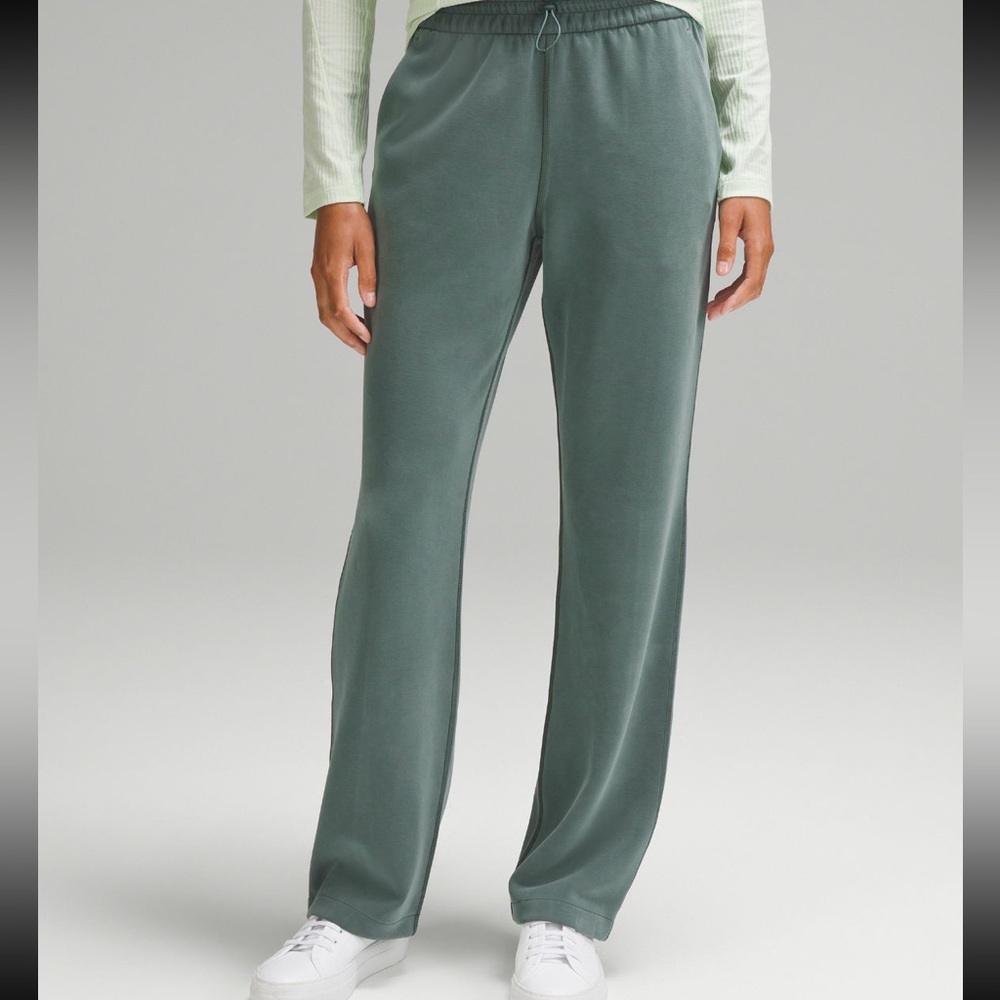 Lululemon soft stream high rise pants